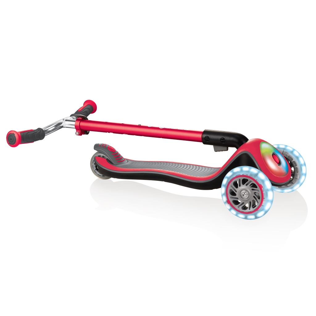 Globber elite sale scooter pink